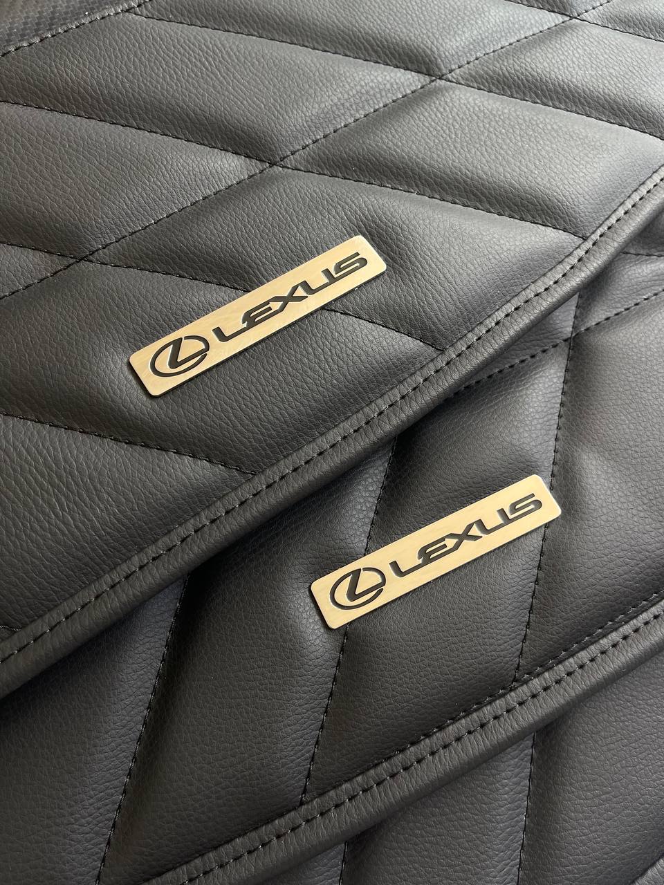 Преміум шильдик Lexus